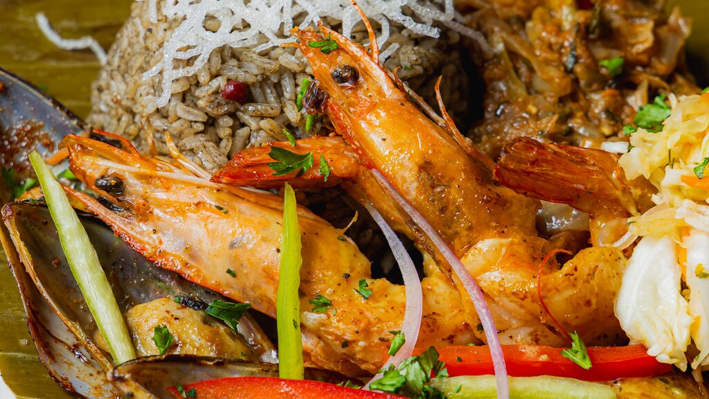 Dessalines-Haitian-Caribbean-Cuisine (5)